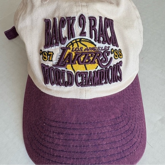 Mitchell & ness Los Angeles Lakers world champion hat 87’ 88’ reproduction hat - Picture 2 of 11